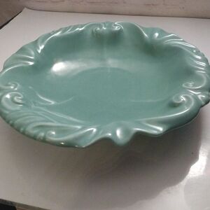 Vintage MCM Ceramic Jadeite Green Decorative Centerpiece Fruit Bowl 10.5"